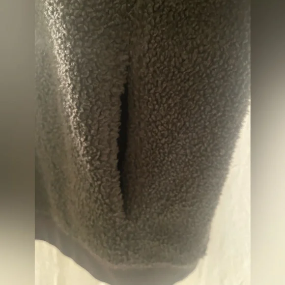 Jcrew Sherpa button front sweatshirt! - Picture 8 of 8